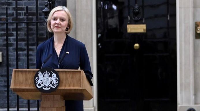  Liz Truss resigns as UK prime minister