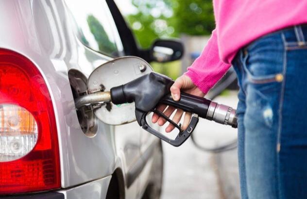  Gasoline Prices Fall in January by 5.2 Cents