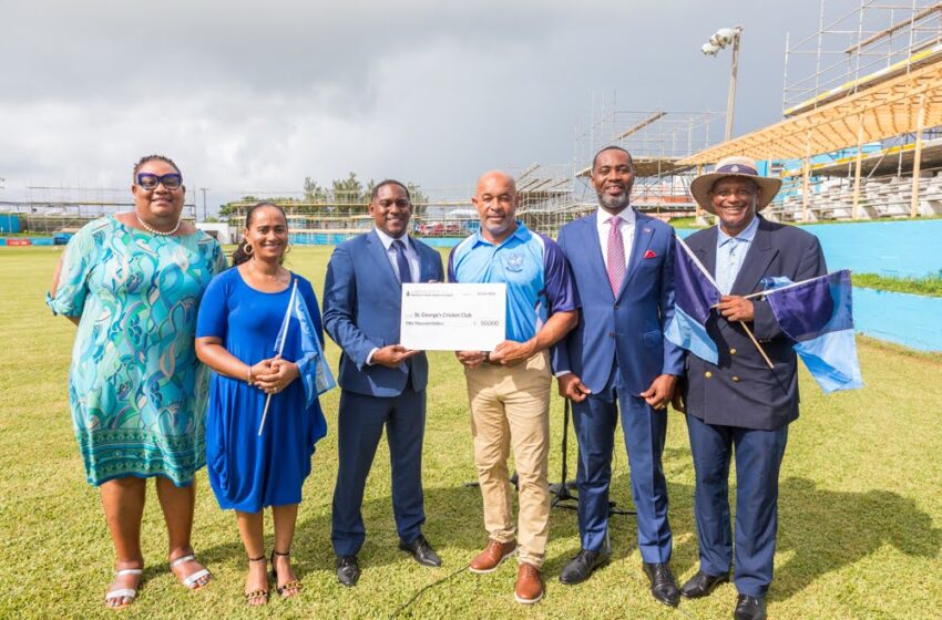  Premier David Burt presented Cup Match hosts with $50,000 donation
