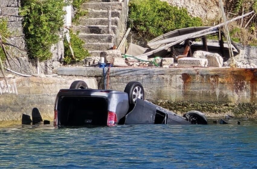  86 Year Old Woman Hospitalised After Taxi Went Overboard Saturday