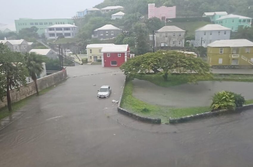  Ministry of Public Works Addresses Flooding Caused by Heavy Rainfall