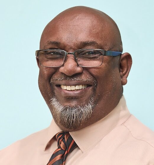  Bermuda’s Dr. Rajeev Goonewardene Wins Top Performer