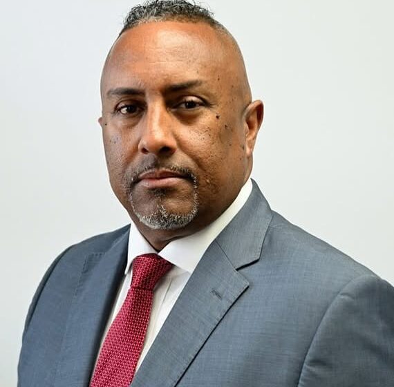 Bermudas Public School System Deserves Better says Ben Smith OBA