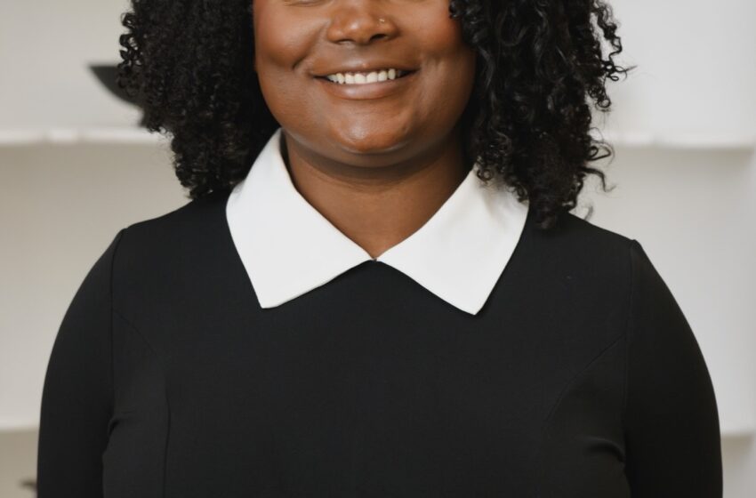  Ms Maxanne Javita Caines Sworn in as New Residents Councillor