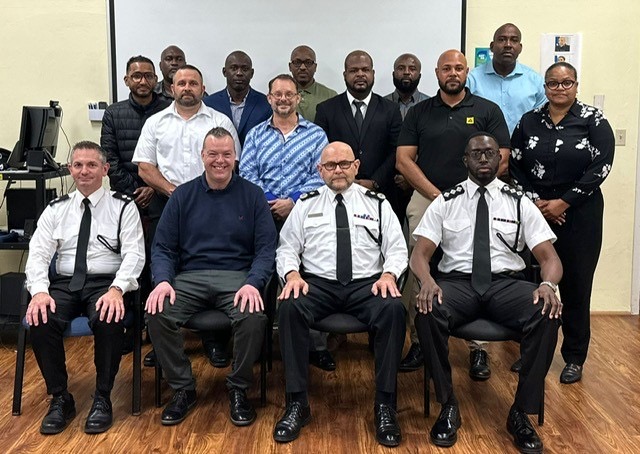12 Inspectors and Sergeants successful complete Incident Commander Course